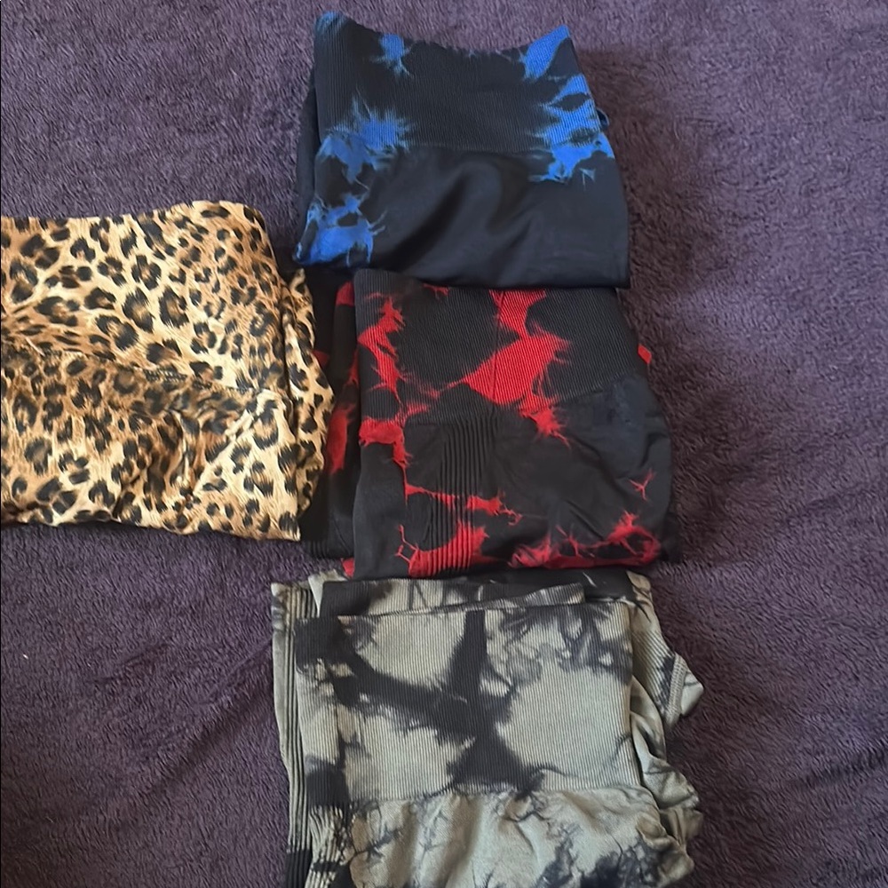Tie-Dye and Leopard Print Leggings Set